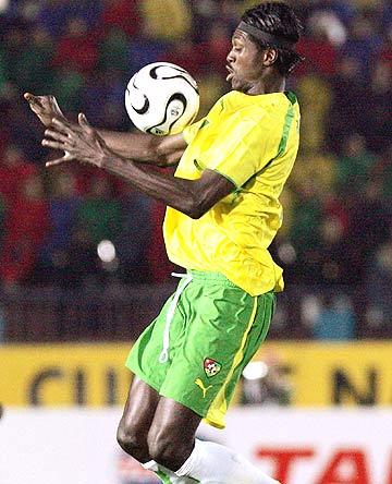 adebayor_o_8.jpg